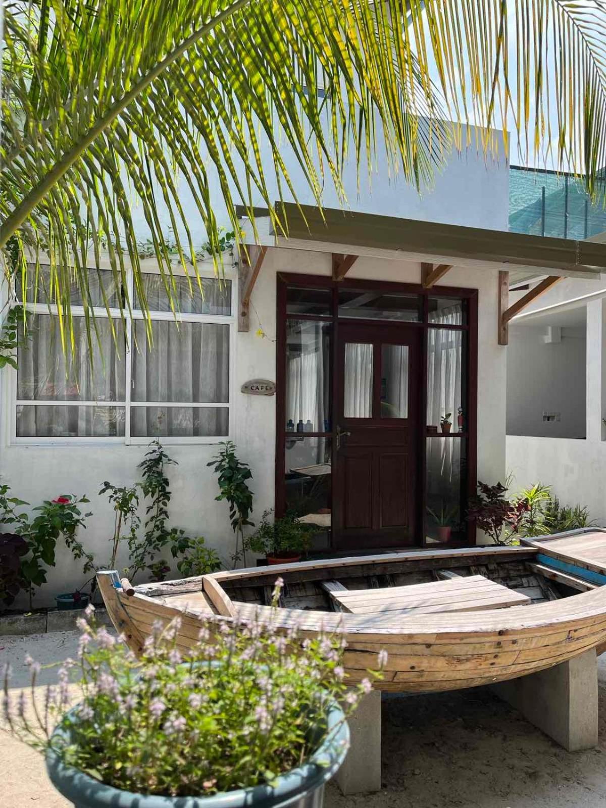 เซรูลีน วิว เรสซิเดนซ์ Hotel Hanimaadhoo Island ภายนอก รูปภาพ