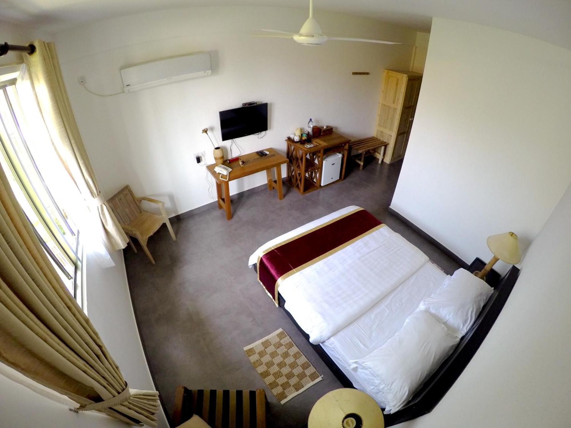 เซรูลีน วิว เรสซิเดนซ์ Hotel Hanimaadhoo Island ห้อง รูปภาพ